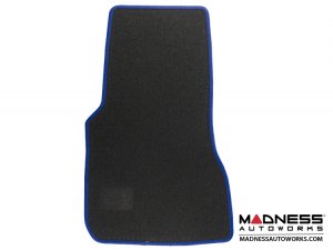 smart fortwo Floor Mats - 453 model - Carpet w/ Blue Binding 
